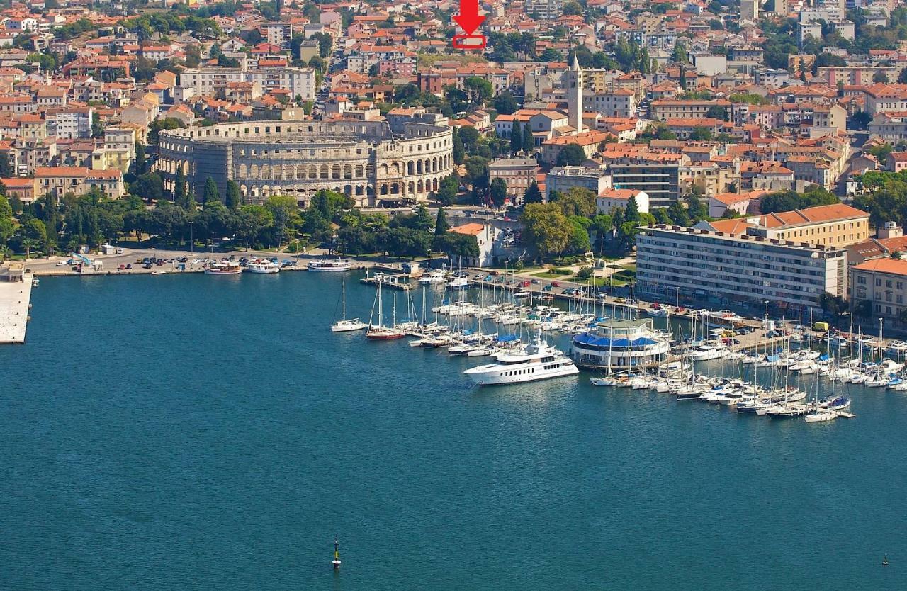 Apartman View